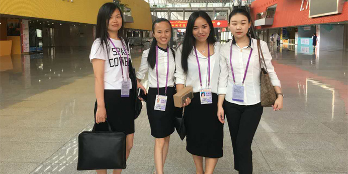 廣交會上的帽子工廠參展商 廣交會上的帽子工廠參展商