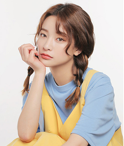 出游季夏曰炎炎，草帽加連衣裙絕對(duì)是標(biāo)配，暑期防曬全攻略！